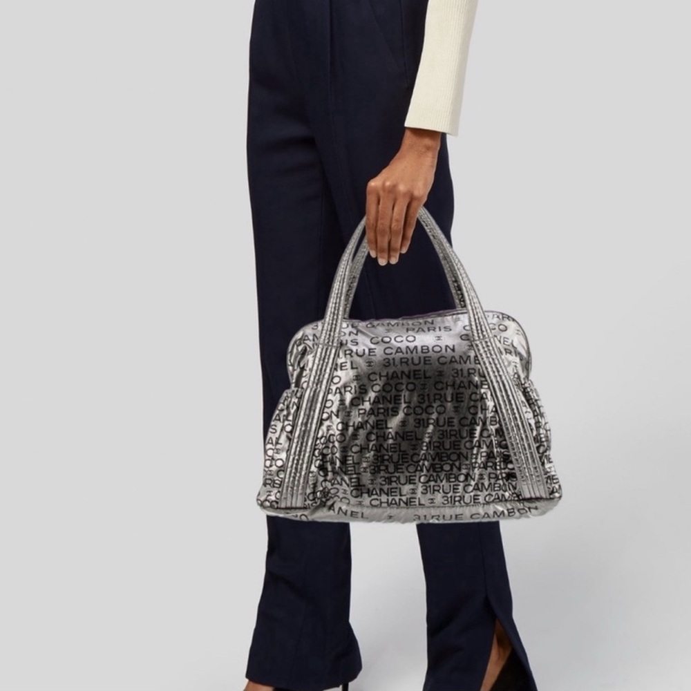 CHANEL Rue Cambon Bowler Handbag - Picture 15 of 15